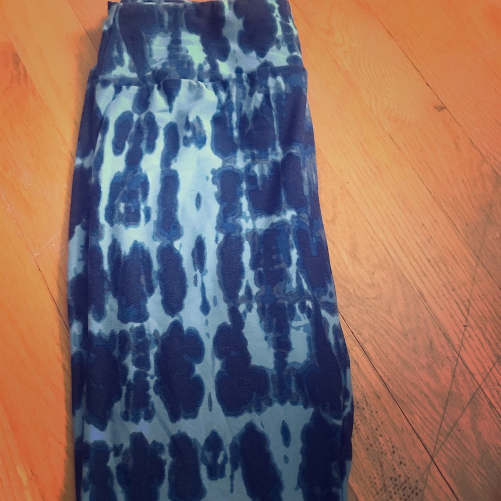 Lularoe tie dye leggings